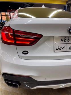 بی ئێم دەبڵیو X6